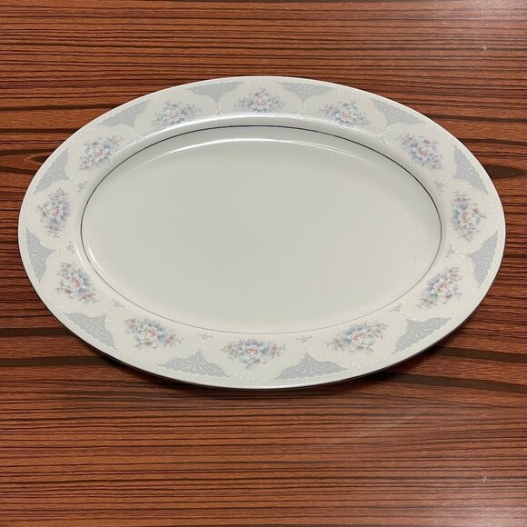 Vintage Silverie Fine China 14" x 10.25" Oval Platter - Picture 2 of 12
